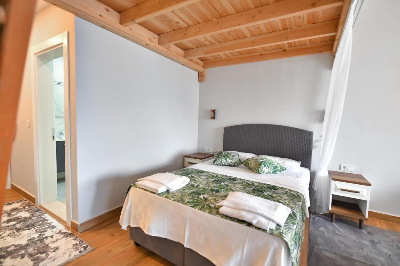 Red Moon Suites Fethiye Kültér fotó
