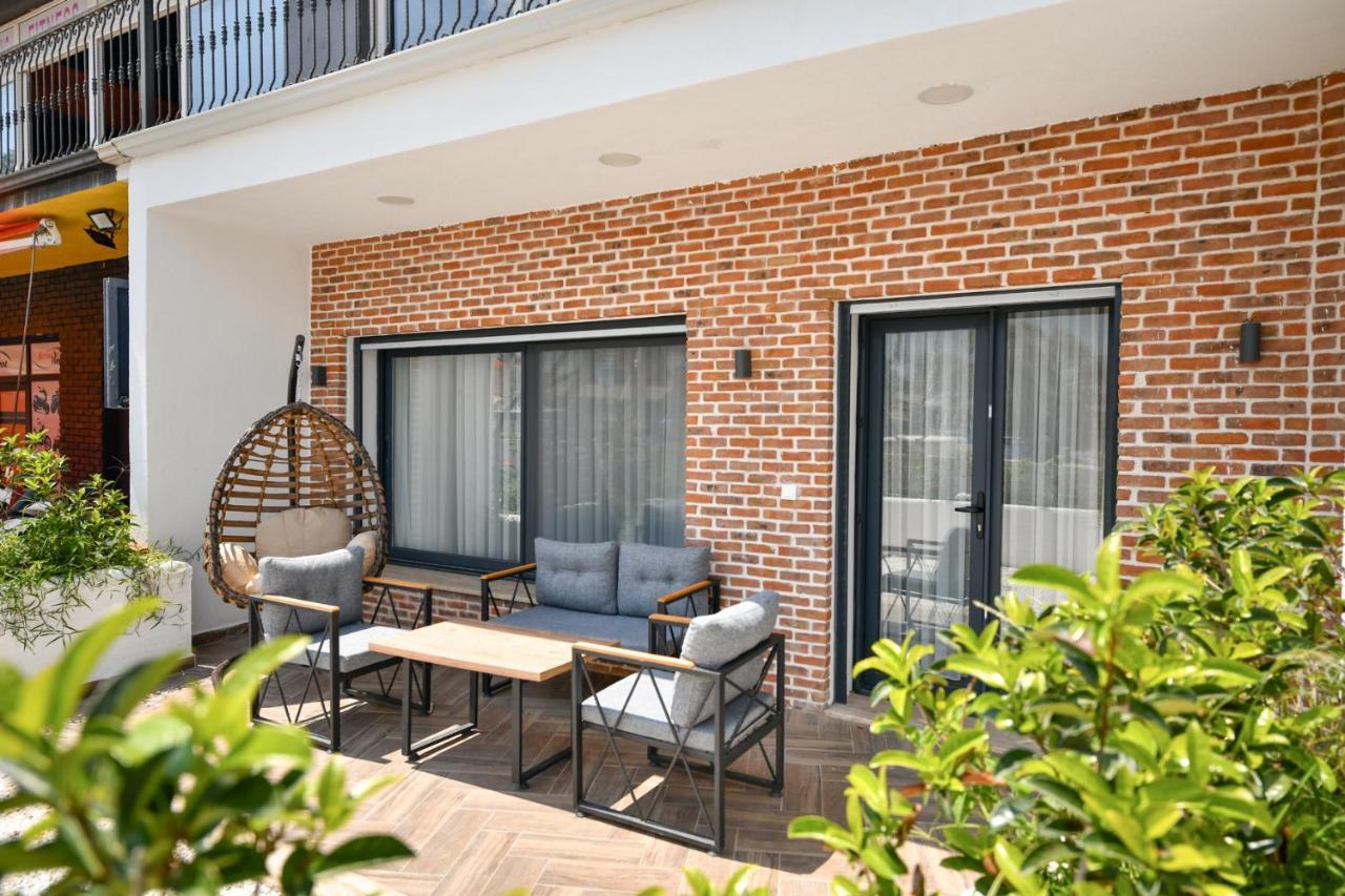 Red Moon Suites Fethiye Kültér fotó